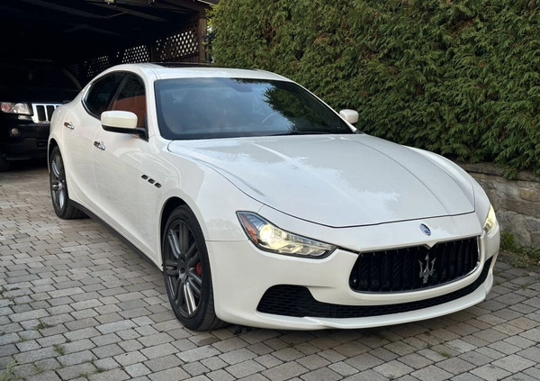 Maserati Ghibli cena 98000 przebieg: 178021, rok produkcji 2014 z Krośniewice małe 172